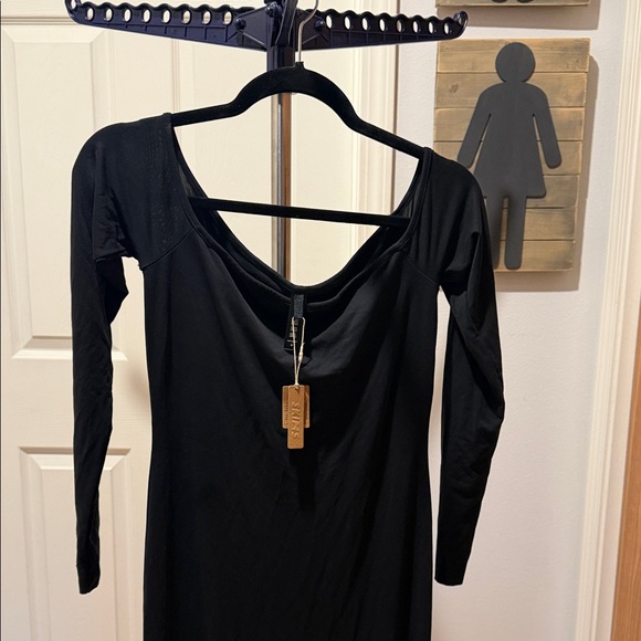 SKIMS Black Long Sleeve Dress - Picture 2 of 4